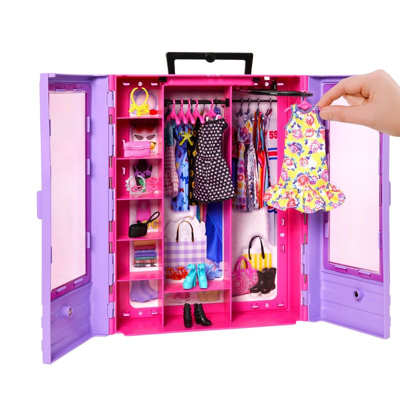 Barbie Nuevo Closet de Lujo con Muñeca