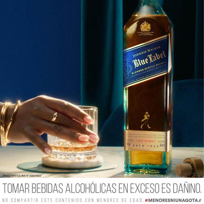 Whisky-Johnnie-Walker-Blue-Label-Botella-750ml-4-7595